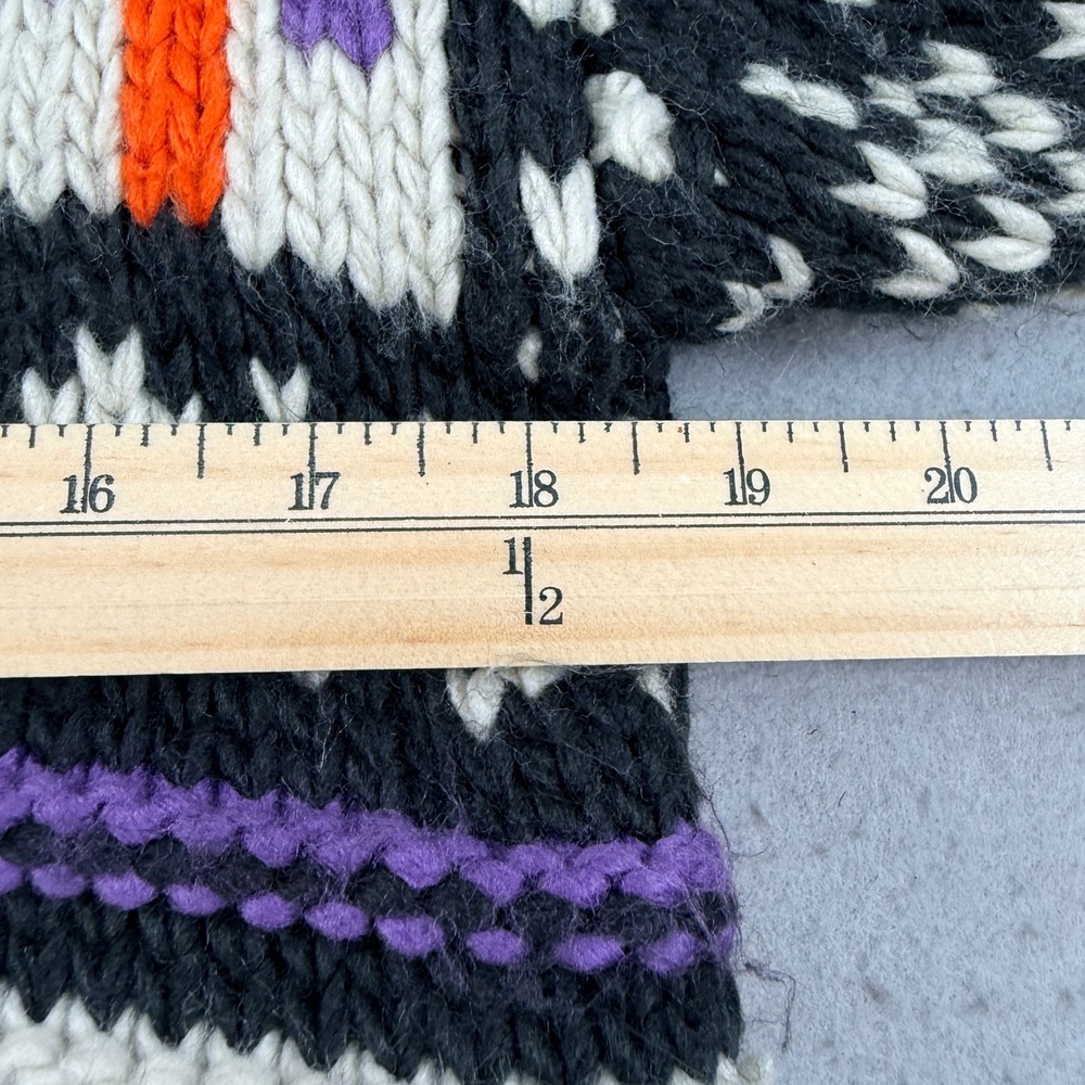 Kimchi Blue Womens XS Black Fair Isle Urban Outfitters Chunky Knit Sweater - Picture 8 of 12